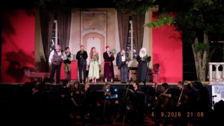 Opera Don Pasquale 13